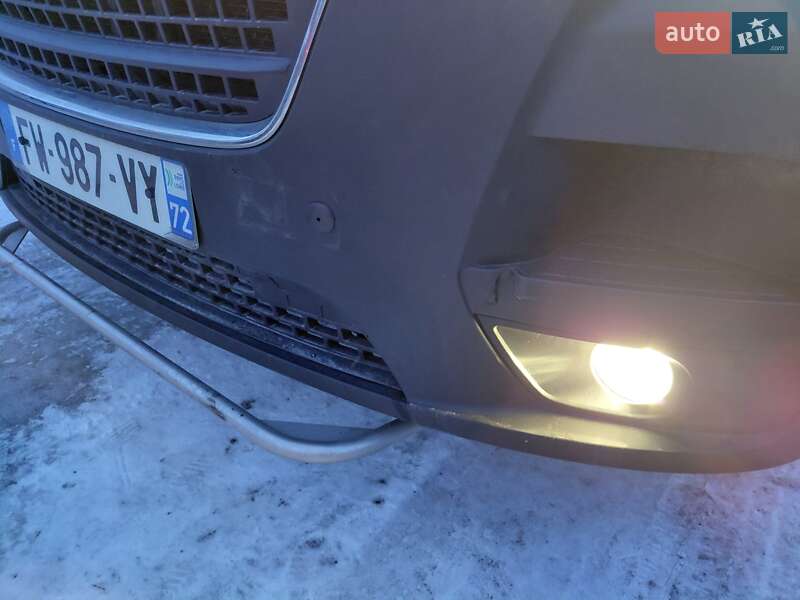 Грузовой фургон Renault Master 2021 в Ивано-Франковске