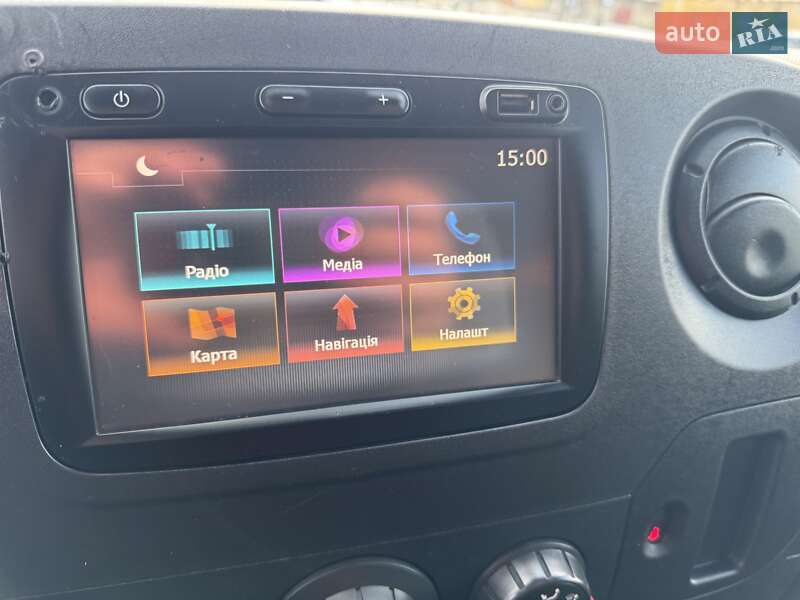 Грузовой фургон Renault Master 2017 в Дубно