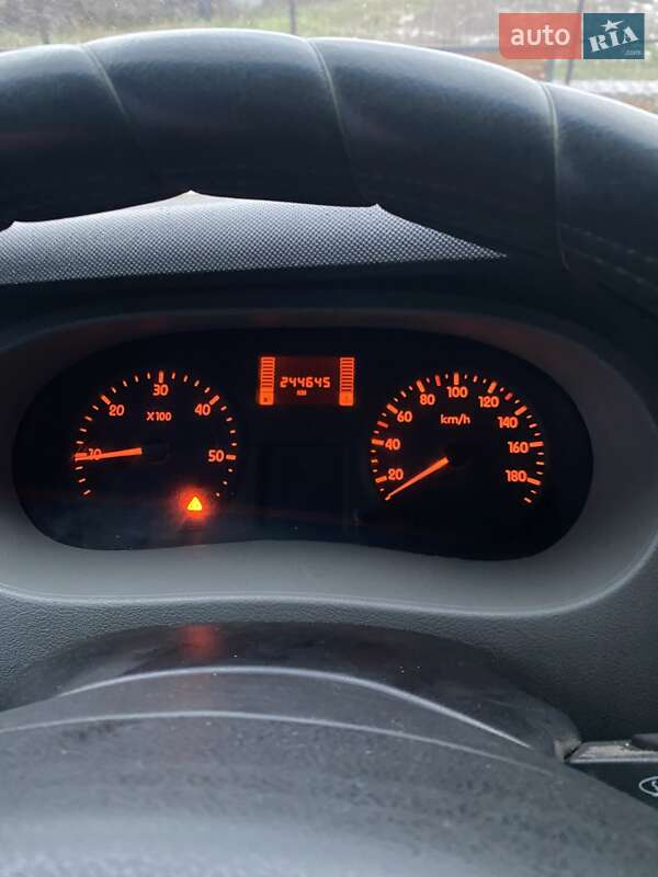 Вантажний фургон Renault Master 2010 в Могилів-Подільському