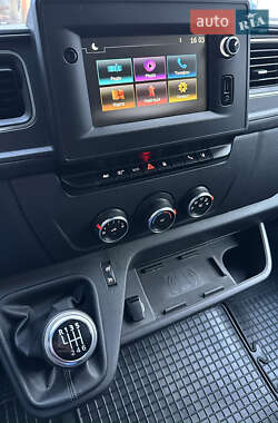 Вантажний фургон Renault Master 2021 в Львові