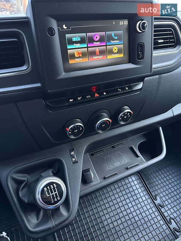 Грузовой фургон Renault Master 2021 в Львове