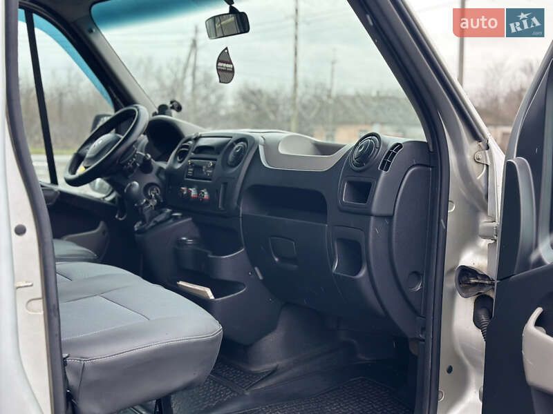 Грузовой фургон Renault Master 2017 в Первомайске