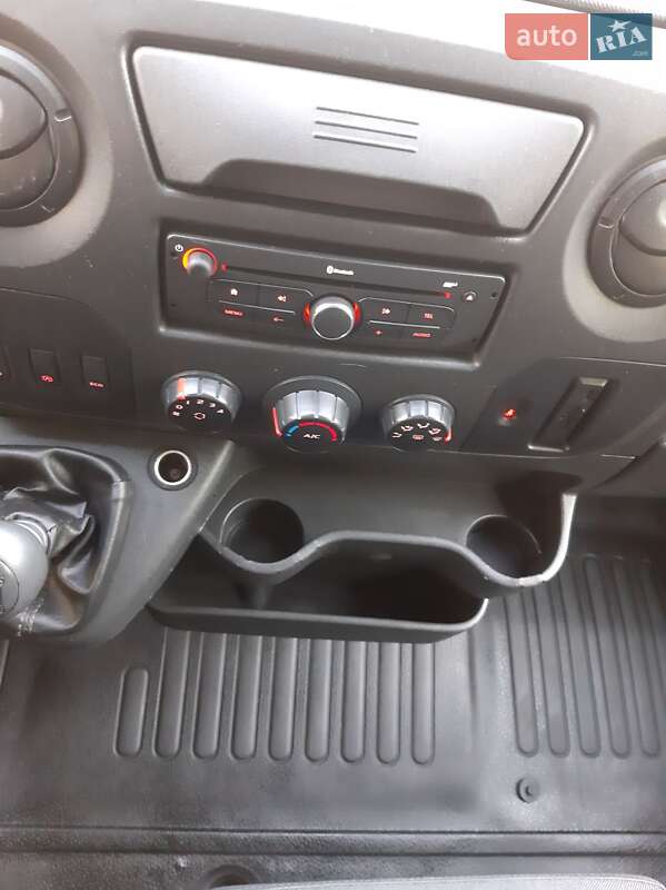 Грузовой фургон Renault Master 2018 в Полтаве