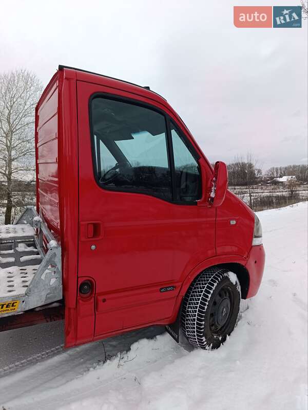 Эвакуатор Renault Master 2008 в Изюме