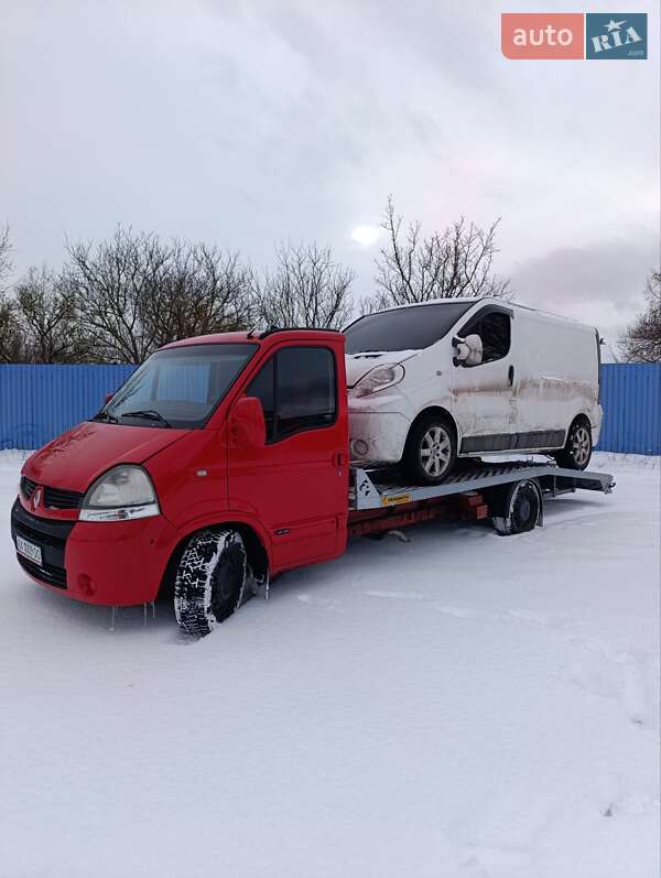 Эвакуатор Renault Master 2008 в Изюме