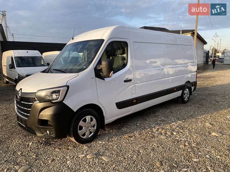 Грузовой фургон Renault Master 2021 в Хусте