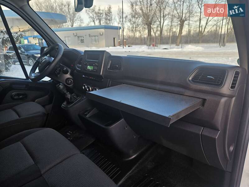 Грузовой фургон Renault Master 2022 в Бердичеве