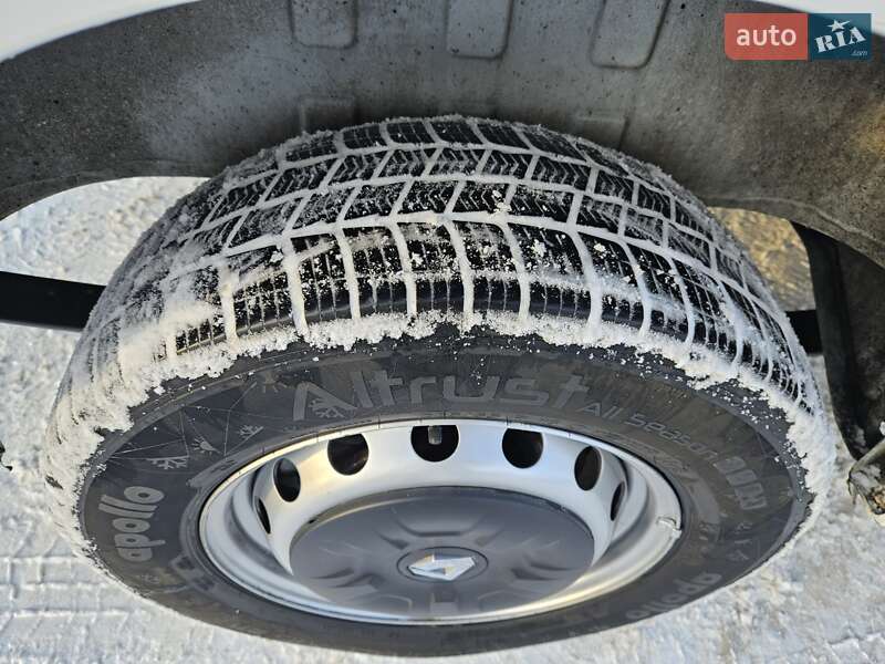Грузовой фургон Renault Master 2022 в Бердичеве