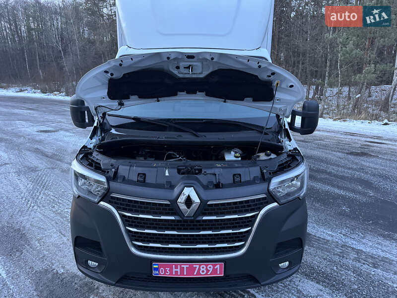Вантажний фургон Renault Master 2022 в Ковелі