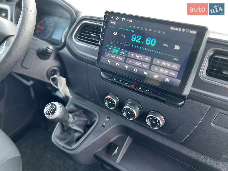 Микроавтобус грузовой (до 3,5т) Renault Master 2021 в Дубно