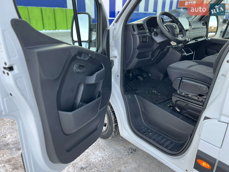 Микроавтобус грузовой (до 3,5т) Renault Master 2021 в Дубно