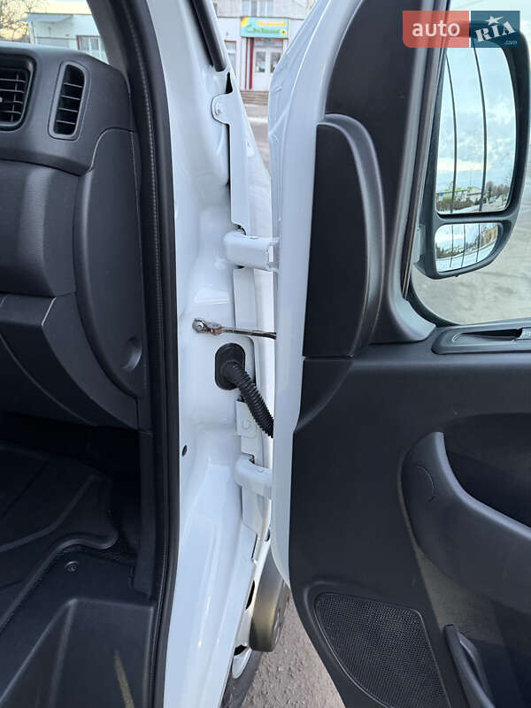 Вантажний фургон Renault Master 2021 в Дубні фото 55 Вантажний фургон Renault Master 2021 в Дубні