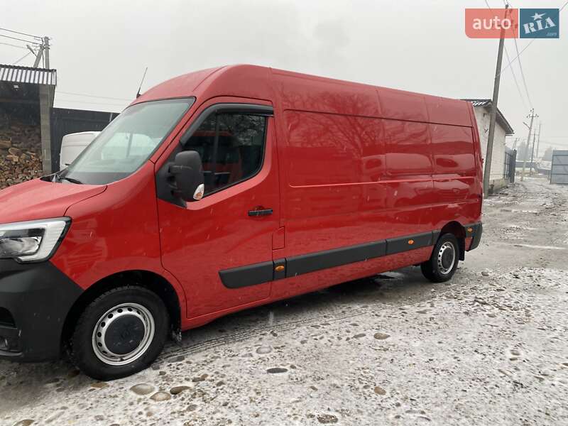 Грузовой фургон Renault Master 2024 в Хусте