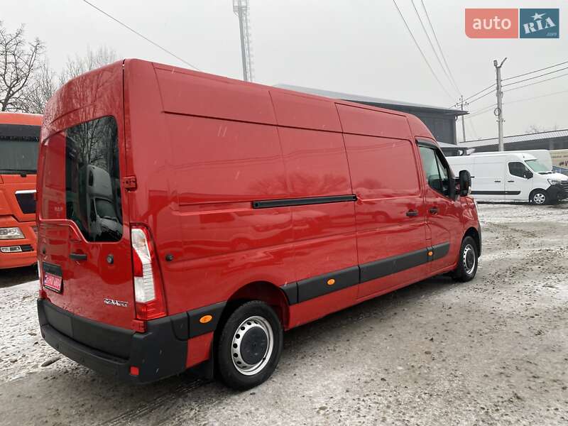 Грузовой фургон Renault Master 2024 в Хусте