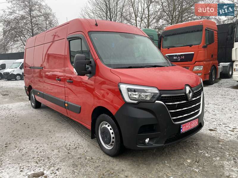 Грузовой фургон Renault Master 2024 в Хусте