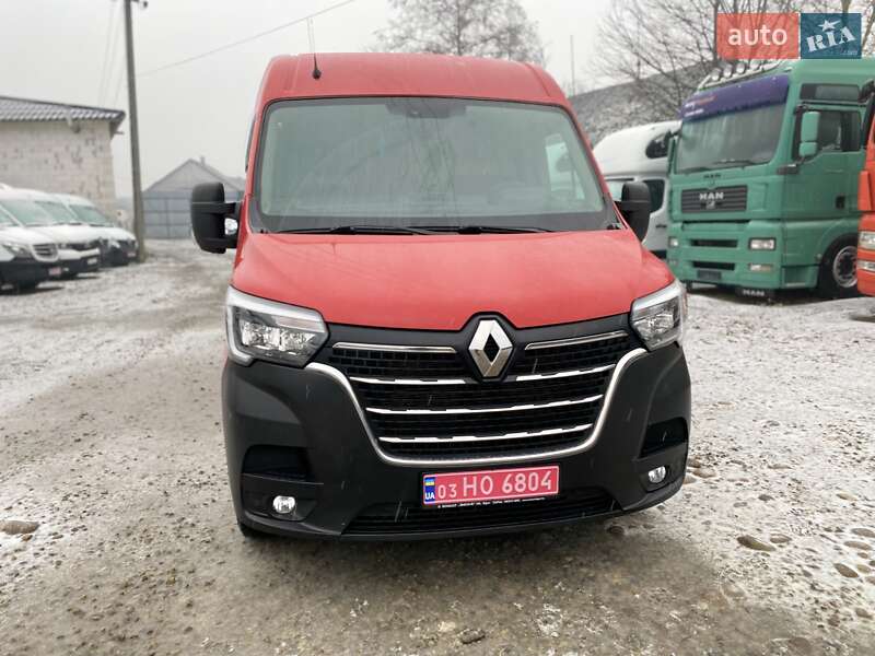 Грузовой фургон Renault Master 2024 в Хусте