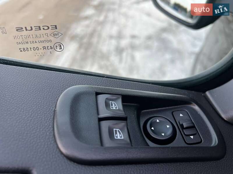Грузовой фургон Renault Master 2022 в Киеве