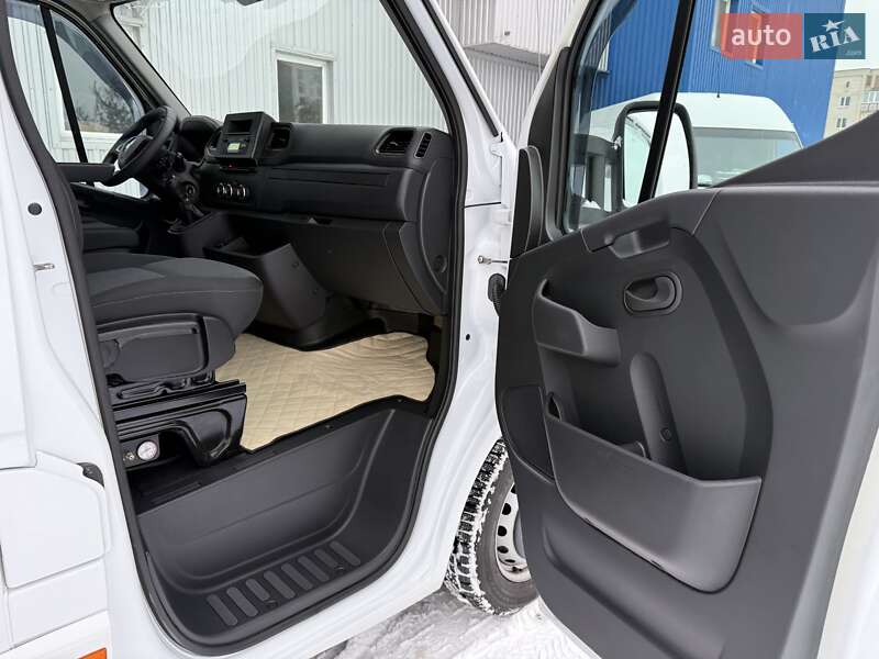 Тентований Renault Master 2022 в Ковелі