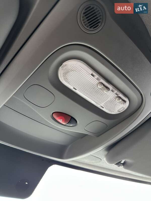 Вантажний фургон Renault Master 2018 в Білогородці