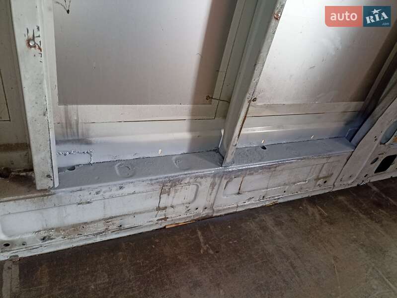 Грузовой фургон Renault Master 2010 в Умани