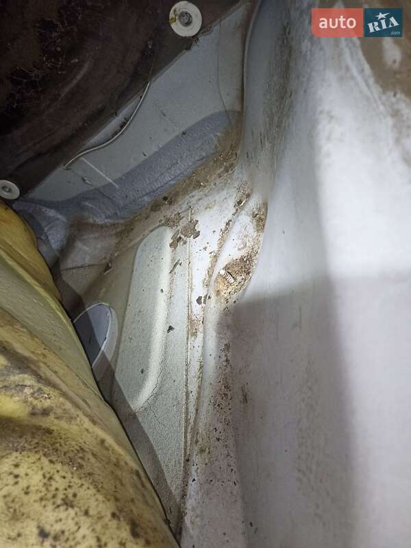 Грузовой фургон Renault Master 2010 в Умани