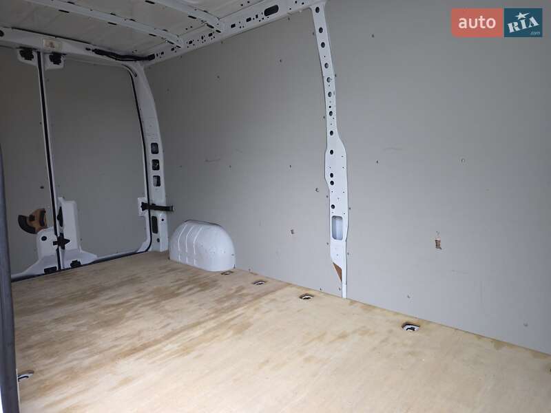 Вантажний фургон Renault Master 2021 в Одесі фото 41 Вантажний фургон Renault Master 2021 в Одесі