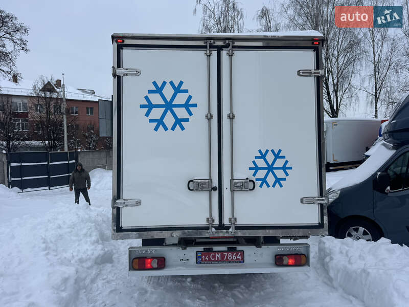 Інші вантажівки Renault Master 2016 в Рівному