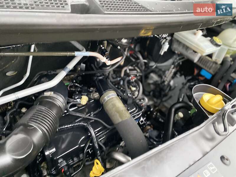 Тентованый Renault Master 2022 в Хусте