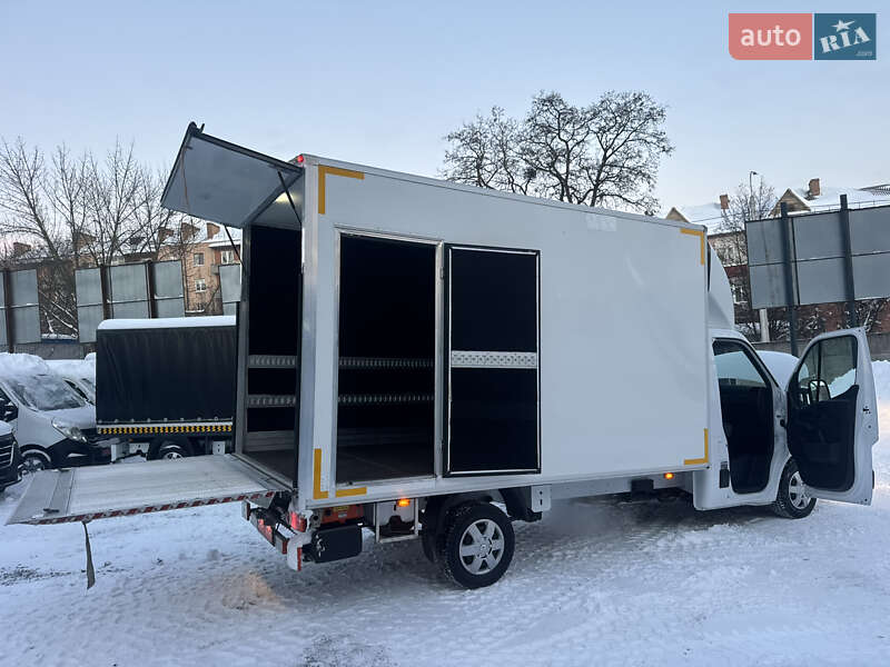 Грузовой фургон Renault Master 2022 в Ровно