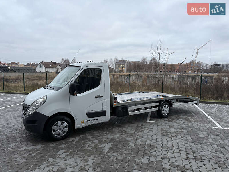 Автовоз Renault Master 2015 в Луцке