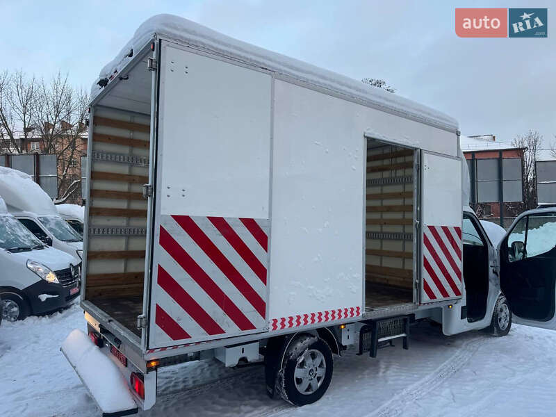 Другие грузовики Renault Master 2022 в Ровно