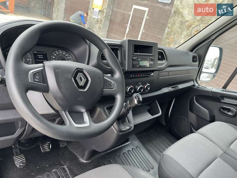 Грузовой фургон Renault Master 2020 в Луцке