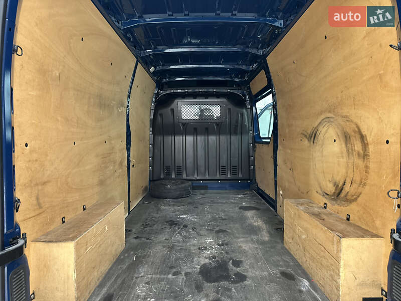 Грузовой фургон Renault Master 2018 в Ровно