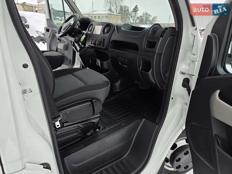 Вантажівка Renault Master 2018 в Луцьку