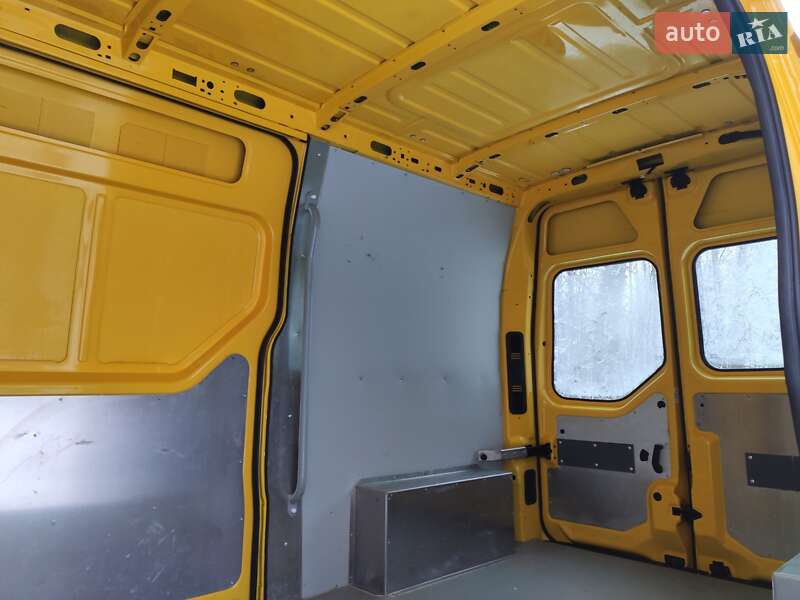 Грузовой фургон Renault Master 2022 в Бердичеве