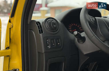 Грузовой фургон Renault Master 2018 в Мукачево