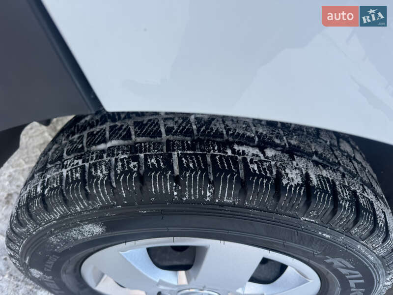 Вантажний фургон Renault Master 2022 в Рівному