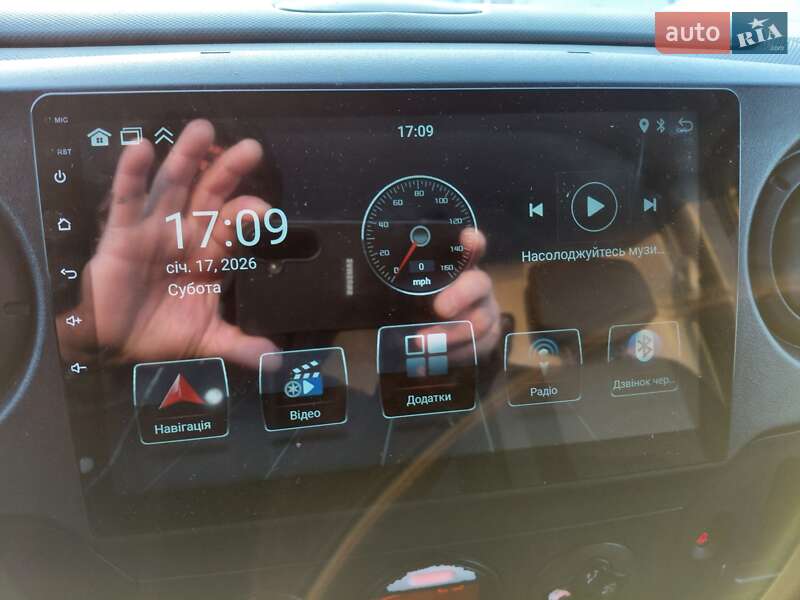 Вантажний фургон Renault Master 2017 в Івано-Франківську