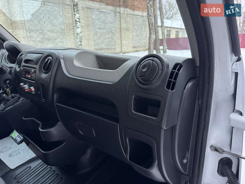 Рефрижератор Renault Master 2017 в Корце