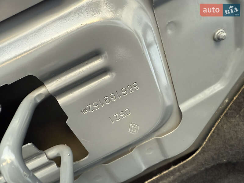 Вантажний фургон Renault Master 2021 в Дубні фото 106 Вантажний фургон Renault Master 2021 в Дубні