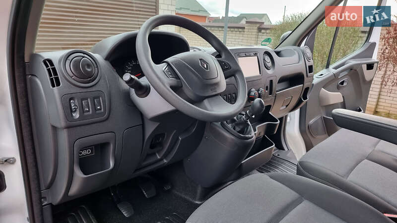 Вантажний фургон Renault Master 2019 в Житомирі