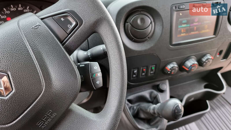 Вантажний фургон Renault Master 2019 в Житомирі