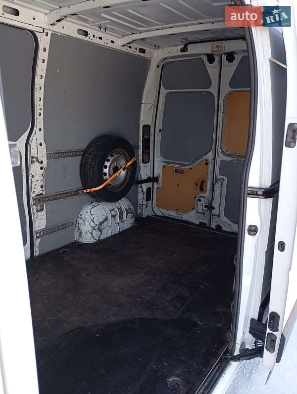 Микроавтобус грузовой (до 3,5т) Renault Master 2011 в Радомышле