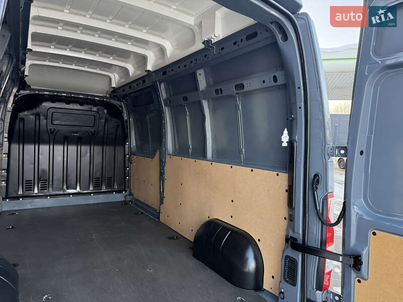 Вантажний фургон Renault Master 2021 в Дубні фото 116 Вантажний фургон Renault Master 2021 в Дубні