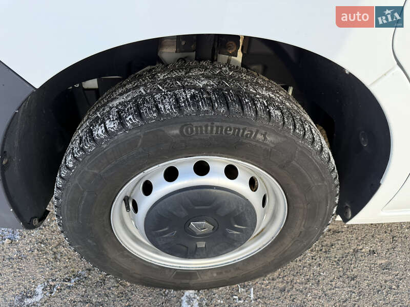 Грузовой фургон Renault Master 2021 в Луцке