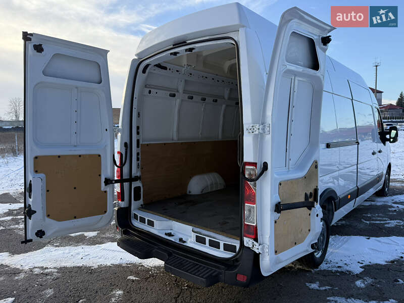 Грузовой фургон Renault Master 2021 в Луцке