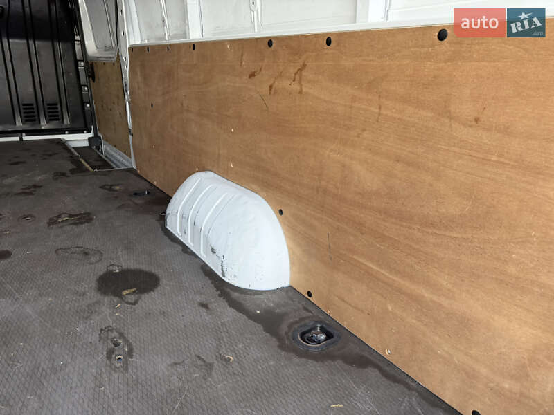 Грузовой фургон Renault Master 2021 в Луцке