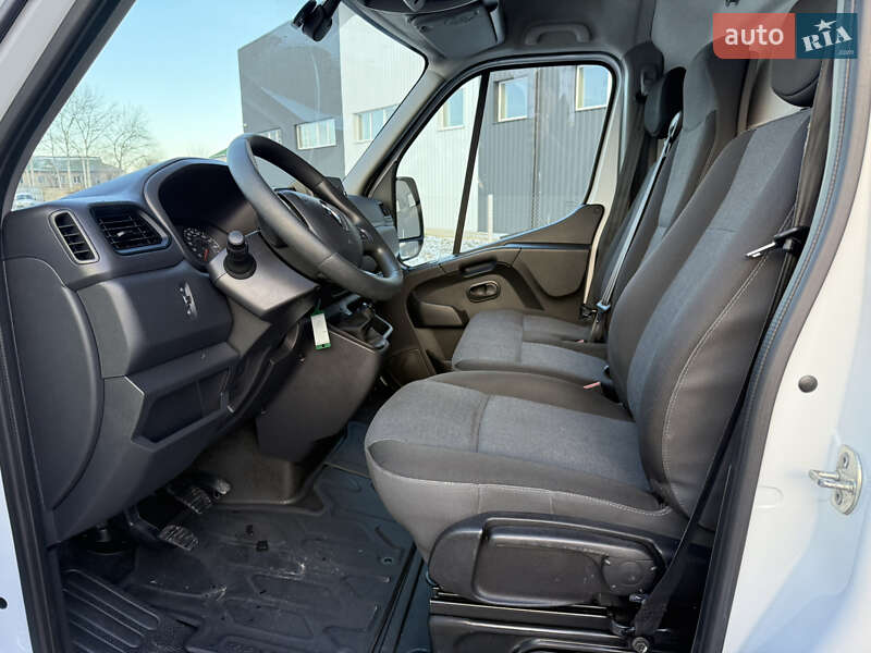 Грузовой фургон Renault Master 2021 в Луцке