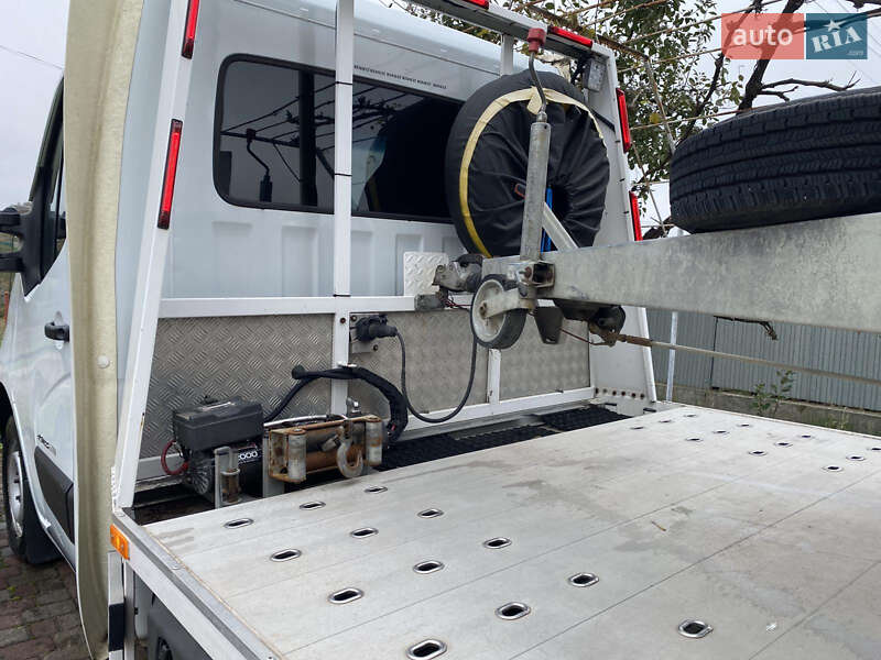 Эвакуатор Renault Master 2015 в Бучаче