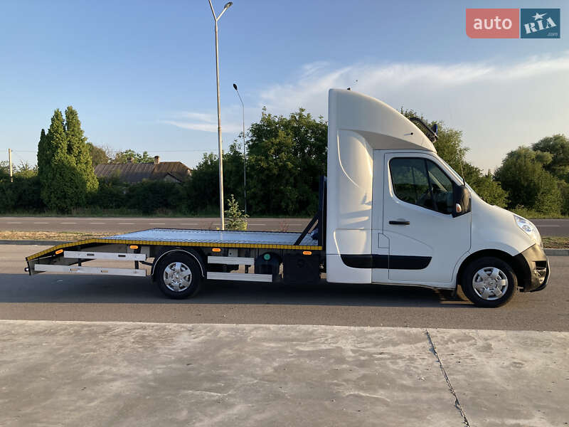 Евакуатор Renault Master 2017 в Луцьку